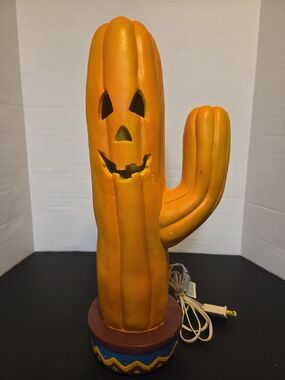 Vtg 1995 Trendmasters Foam Blow Mold Cactus Jack O Lantern Halloween Lighted 18"